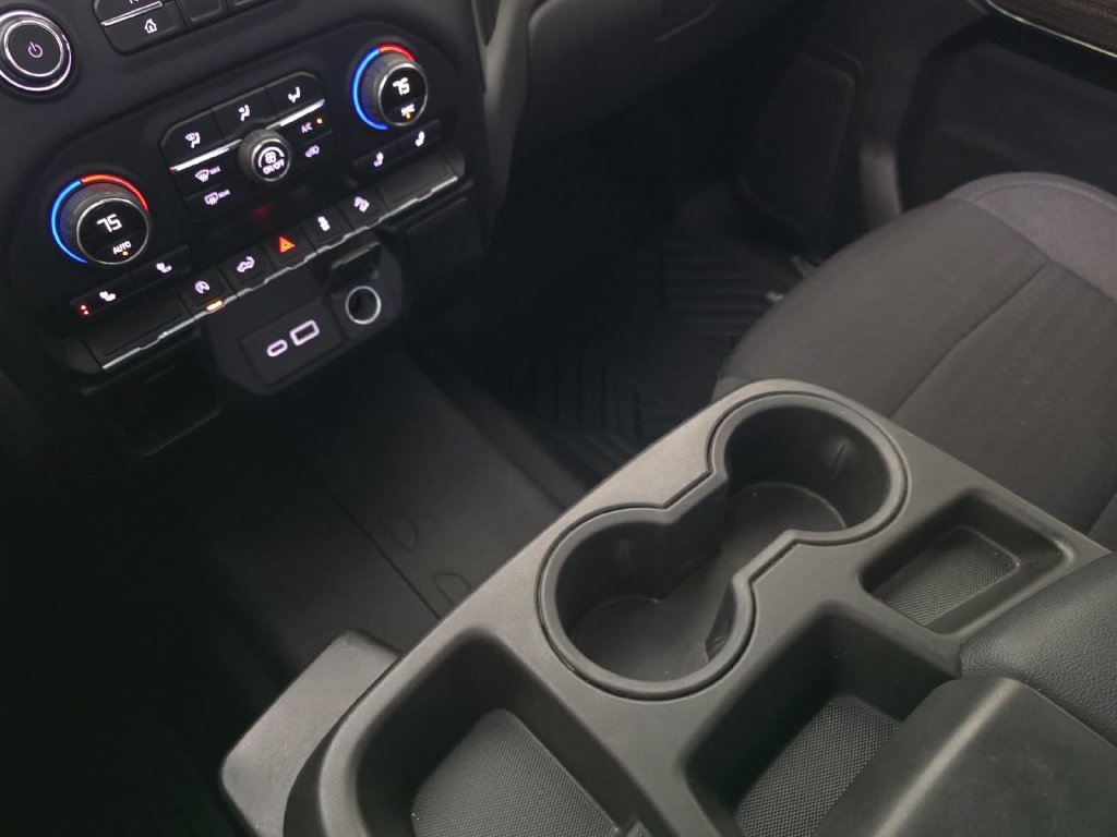 Used 2020 Chevrolet Silverado 1500 RST AWD/4WD image 26