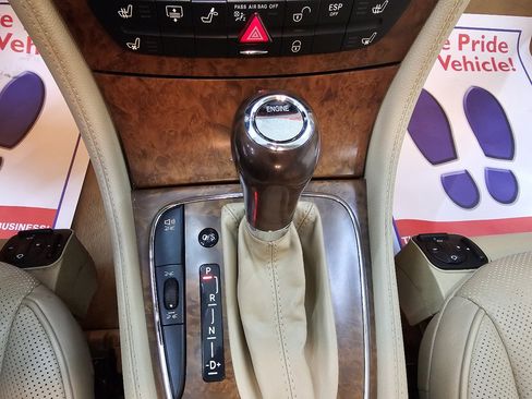 Used 2006 Mercedes-Benz CLS 500 w/ Premium Pkg image 34