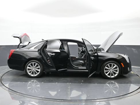 Used 2014 Cadillac XTS Luxury w/ Driver Awareness Package FWD image 46