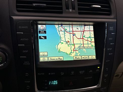 Used 2010 Lexus IS 250 RWD image 18