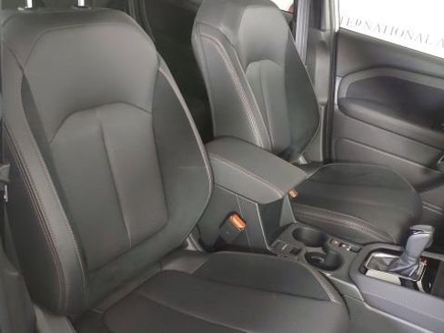 Used 2025 Subaru Forester Touring AWD/4WD image 21