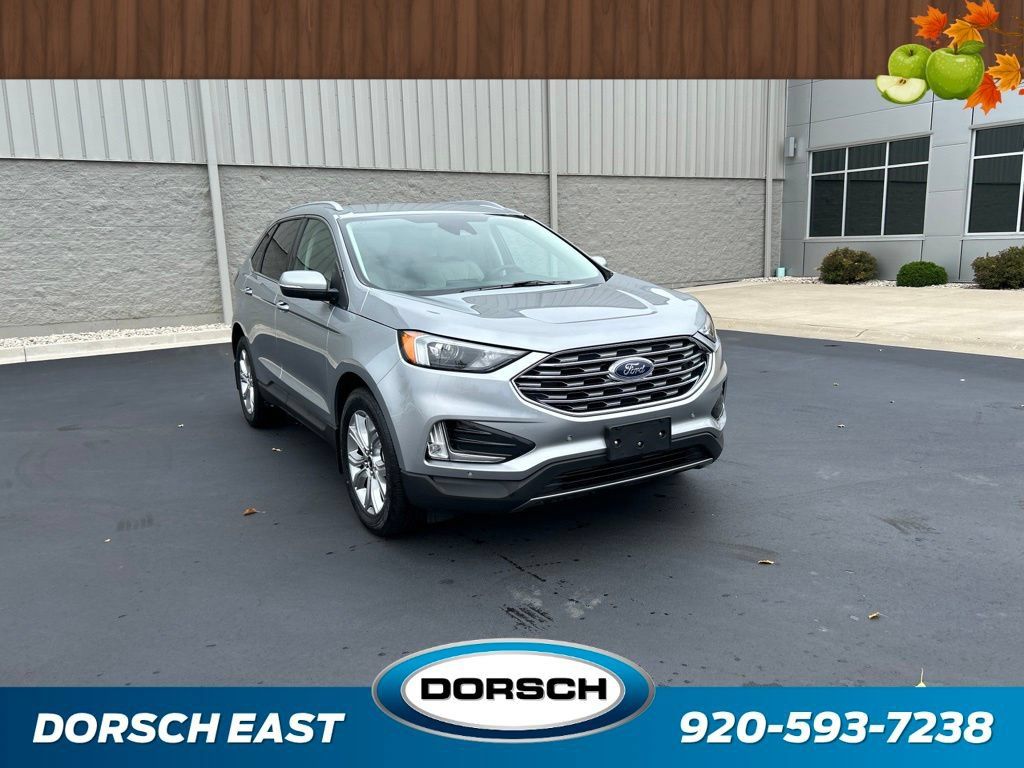 Used 2024 Ford Edge Titanium AWD/4WD image 3
