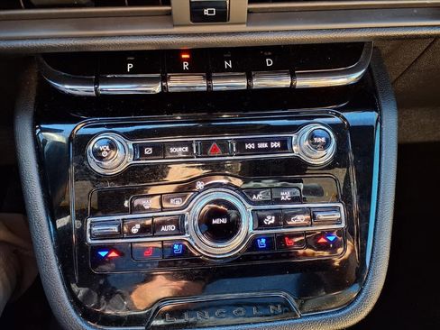 Certified 2022 Lincoln Corsair Reserve w/ Equipment Group 201A image 13