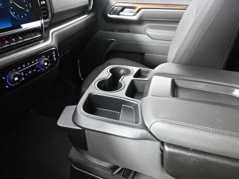 Used 2026 Chevrolet Silverado 3500 LT w/ Convenience Package AWD/4WD image 31