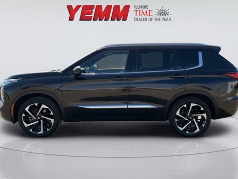 Used 2023 Mitsubishi Outlander SEL 40th Anniversary image 4