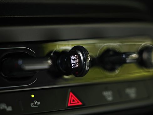 New 2026 MINI Cooper 2-Door Hardtop FWD image 37