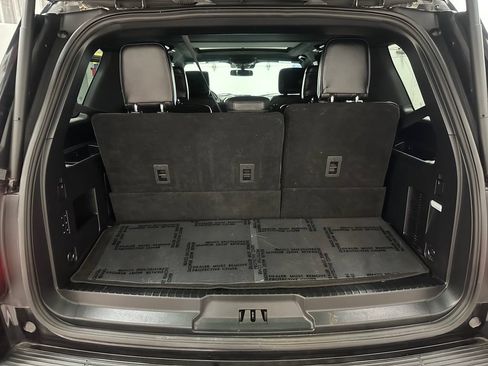 Used 2021 Ford Expedition Limited AWD/4WD image 38