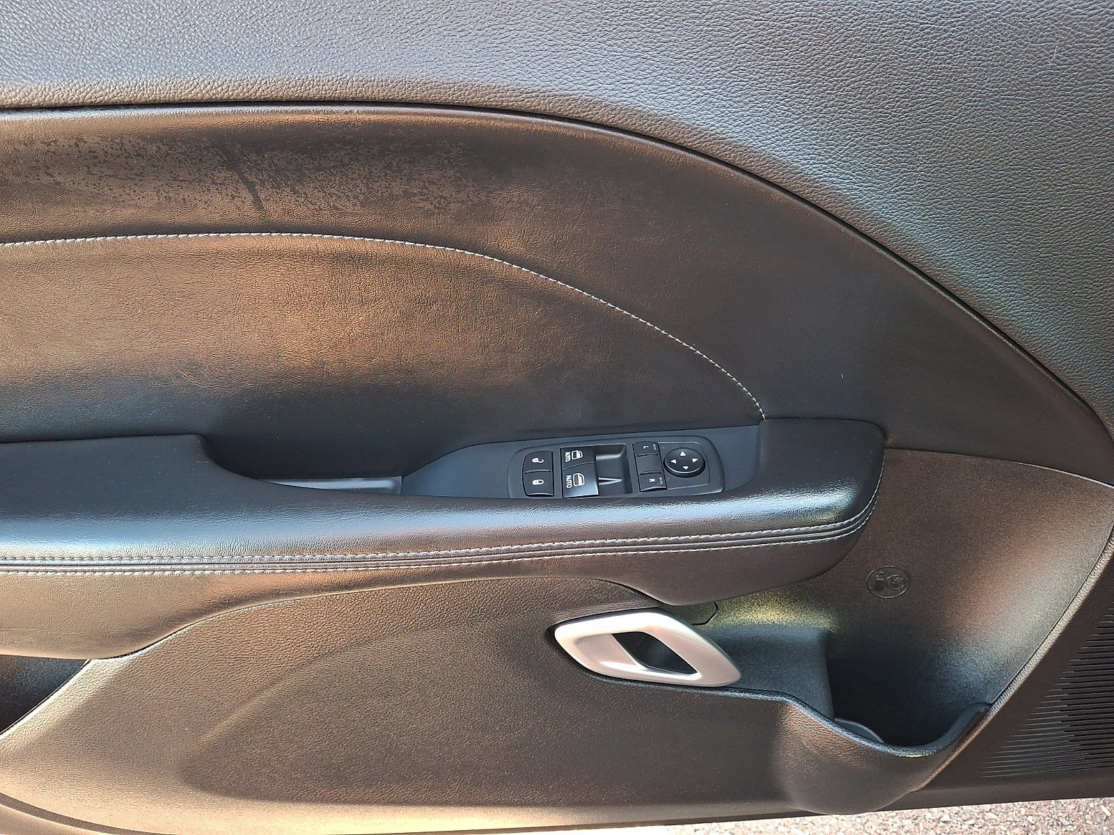 Used 2018 Dodge Challenger SXT Plus RWD image 12