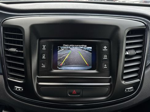 Used 2015 Chrysler 200 S w/ Comfort Group image 15