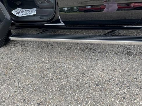 Used 2024 GMC Sierra 1500 Denali w/ Technology Package image 11