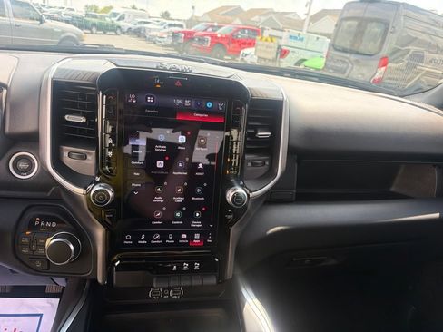 Used 2025 RAM 1500 Big Horn AWD/4WD image 31