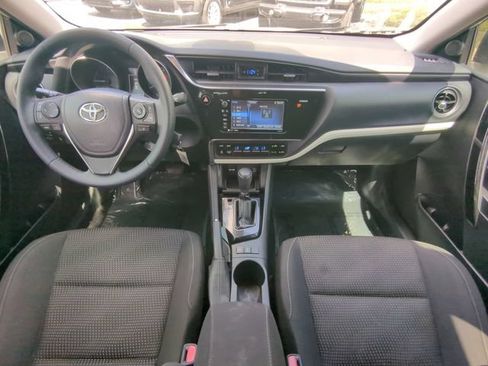 Used 2018 Toyota Corolla iM FWD image 16