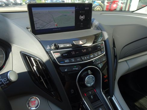 Used 2024 Acura RDX SH-AWD w/ Technology Package image 19