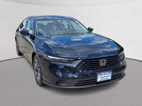 Certified 2023 Honda Accord EX image 2