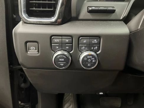 Used 2023 GMC Sierra 1500 Denali Ultimate AWD/4WD image 22