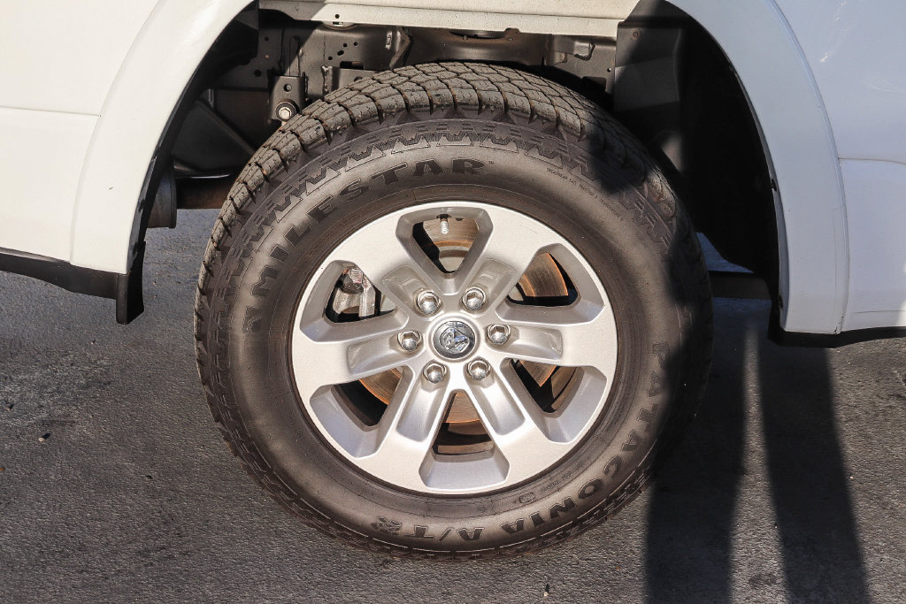 Used 2022 RAM 1500 Laramie AWD/4WD image 12