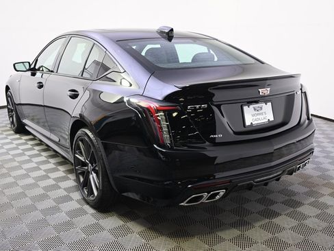 New 2026 Cadillac CT5 V image 4