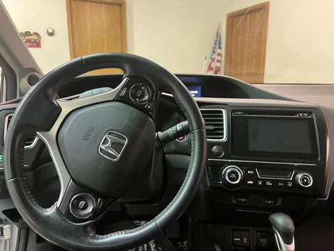 Used 2015 Honda Civic EX-L image 7