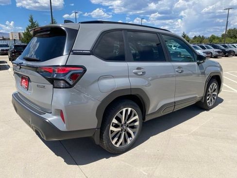 New 2026 Subaru Forester Touring AWD/4WD image 5