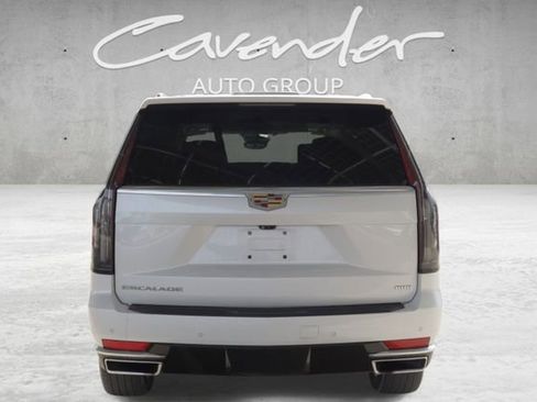 Used 2021 Cadillac Escalade Premium Luxury Platinum image 6