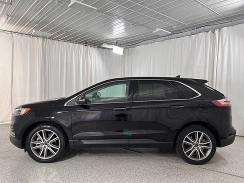 Used 2024 Ford Edge Titanium w/ Equipment Group 301A AWD/4WD image 10