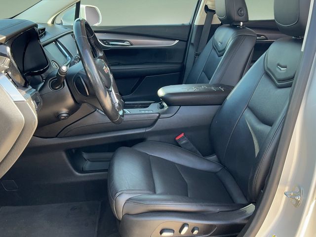 Used 2018 Cadillac XT5 Premium Luxury AWD/4WD image 13