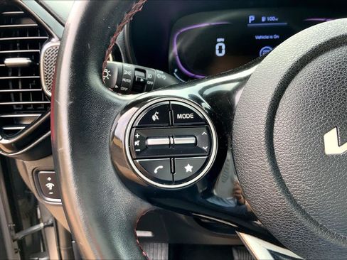 Used 2024 Kia Soul GT-Line w/ Option Group 020 FWD image 24
