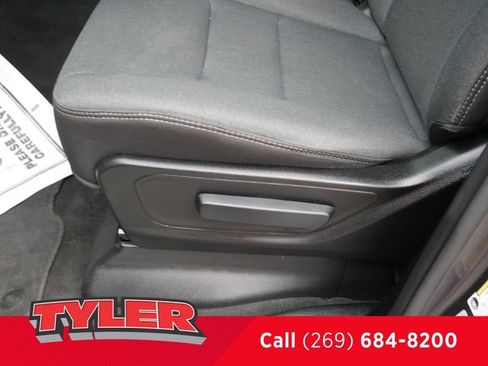 Used 2023 RAM 1500 Tradesman AWD/4WD image 22