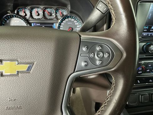 Used 2017 Chevrolet Silverado 1500 LT w/ All Star Edition AWD/4WD image 12