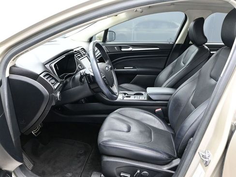 Used 2017 Ford Fusion Titanium image 12