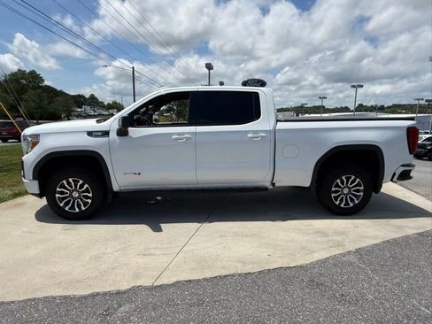 Used 2021 GMC Sierra 1500 AT4 w/ Technology Package AWD/4WD image 8