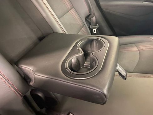 Used 2022 Chevrolet Equinox RS image 37