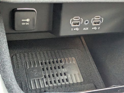 New 2026 Jeep Grand Wagoneer L Limited AWD/4WD image 22