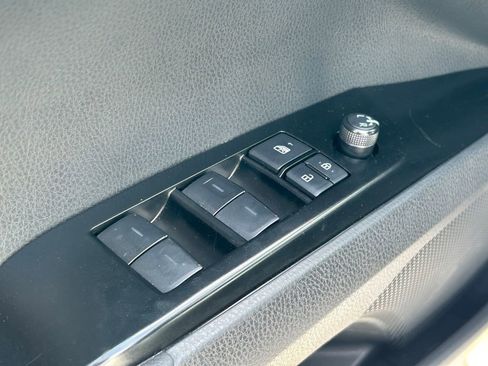 Certified 2025 Toyota Camry SE FWD image 22