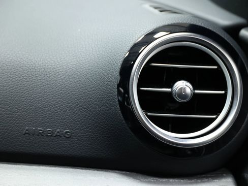 Used 2023 Mercedes-Benz E 450 4MATIC All-Terrain Wagon image 95