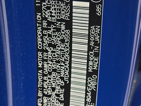 Used 2024 Toyota Prius XLE FWD image 15