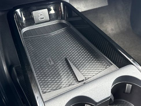 Used 2025 Ford Mustang Mach-E Premium RWD image 24
