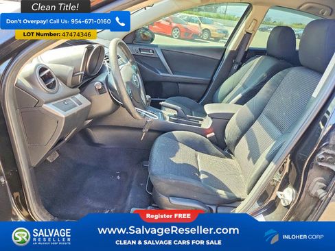 Used 2013 MAZDA MAZDA3 i Sport FWD image 9