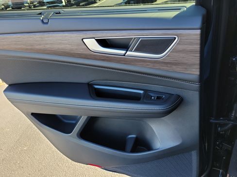 New 2026 Volkswagen Atlas SEL image 17