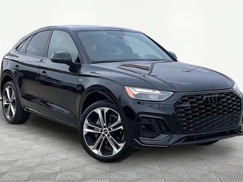 Used 2023 Audi Q5 2.0T Premium Plus w/ Premium Plus Package AWD/4WD image 11
