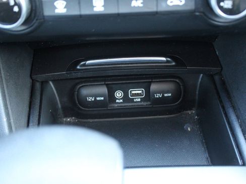 Used 2018 Kia Optima LX image 28