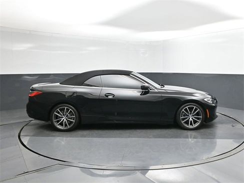 Used 2024 BMW 430i Convertible image 25