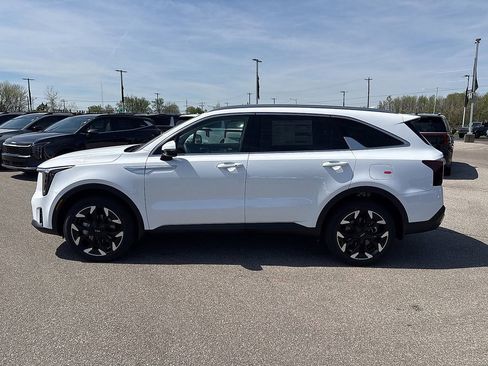 New 2026 Kia Sorento EX AWD/4WD image 4