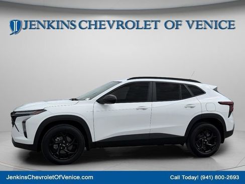 New 2026 Chevrolet Trax LT w/ Driver Confidence Package image 27