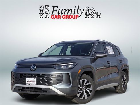 New 2026 Volkswagen Tiguan S image 1