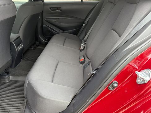 Used 2025 Toyota Corolla LE FWD image 20