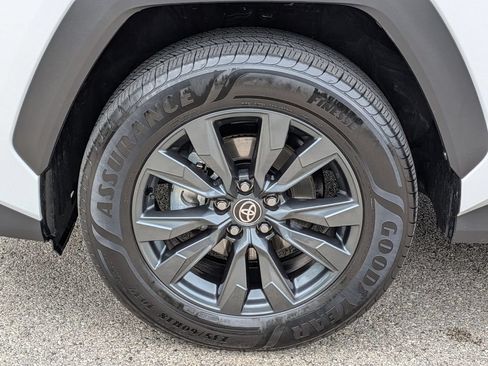 Used 2026 Toyota RAV4 XLE Premium AWD/4WD image 14
