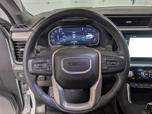 Used 2024 GMC Sierra 1500 Denali w/ Denali Reserve Package AWD/4WD image 19