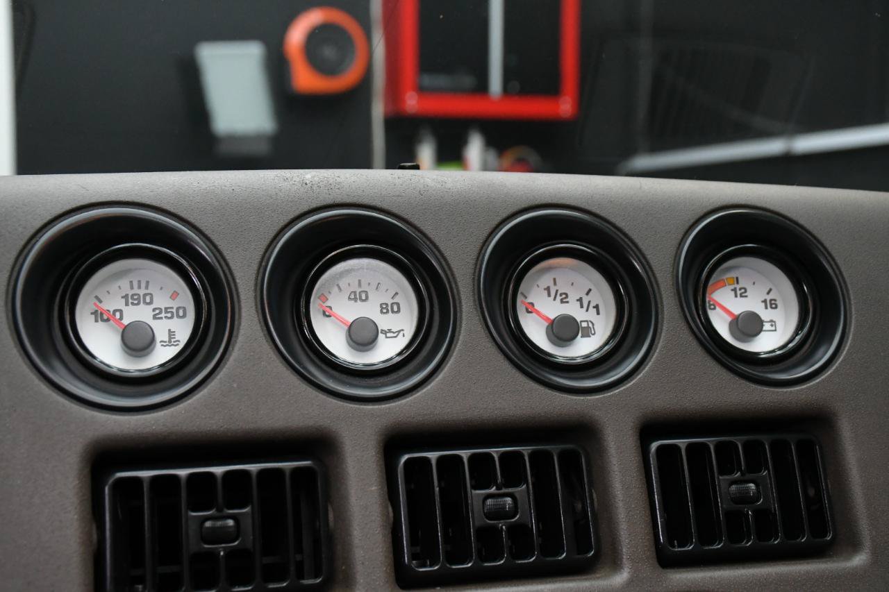 Used 1994 Dodge Viper RT/10 RWD image 22