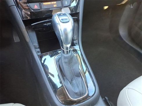 Used 2017 Buick Encore Premium w/ Experience Buick Package image 22